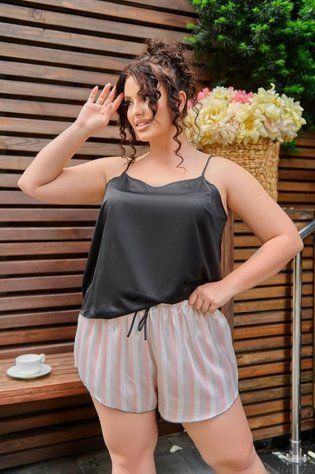 Чорна шовкова піжама з рожевими шортами PLUS SIZE 891697 фото